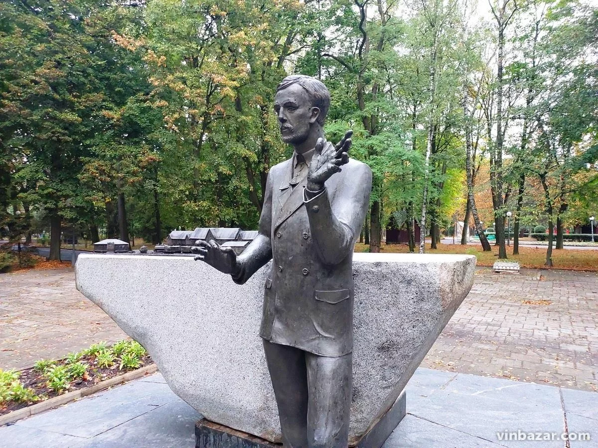 alt