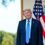 Трамп заборонив канадські молочні продукти, мотоцикли та алкоголь