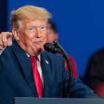 Трамп очікує значного прогресу на зустрічі з Зеленським і Путіним