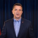 Мер Тирани з в’язниці звернувся до виборців через ШІ