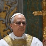 Папа Лев XIV успішно переніс операцію на легенях